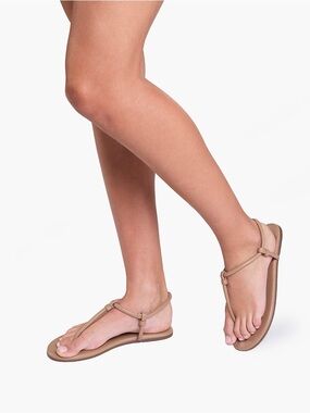 Steve Madden Brown Strappy Buckle Flat Sandals Women's Size 9